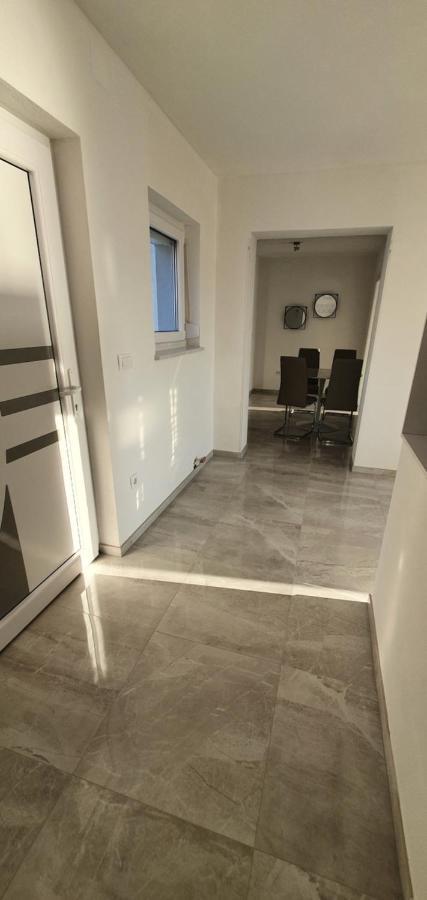 Apartmani Naomi&Leo Senj  Exterior photo